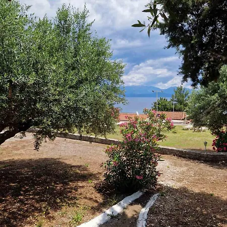Peter's Village Vakantiehuis Kalamaki (Messinia)